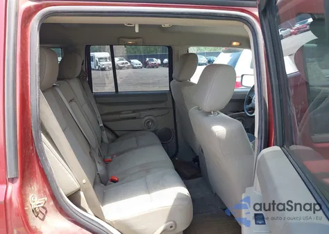 2007 Jeep Commander Sport из США, поврежденный, VIN 1J8HH48P37C651273